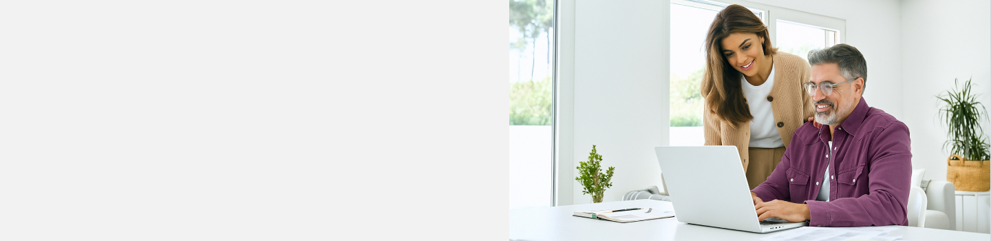 IgG4-RD Specialist Finder header hero image: couple looking at laptop